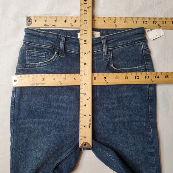 Free People We the Free Womens Size 26 Sabrina Distressed Skinny Jeans Blue - Picture 2 of 9